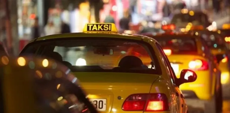 Bahçeşehir Korsan Taksi | Rota X Taksi 7/24 Hizmet